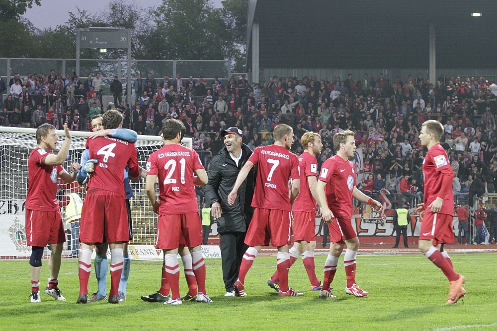 große Freude bei Spielern und Trainer