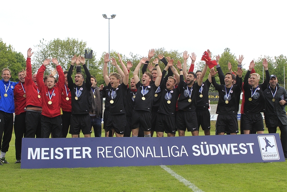 Die Löwen sind Meister der Regionalliga Südwest Saison 2012/13