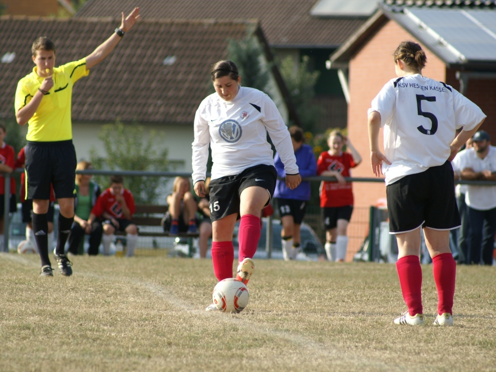 KSV Frauen - Kammerbach: Anstoß