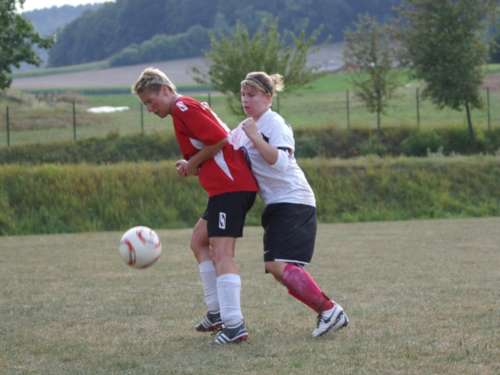 KSV Frauen - Kammerbach: Natalie Mücke und Gegnerin