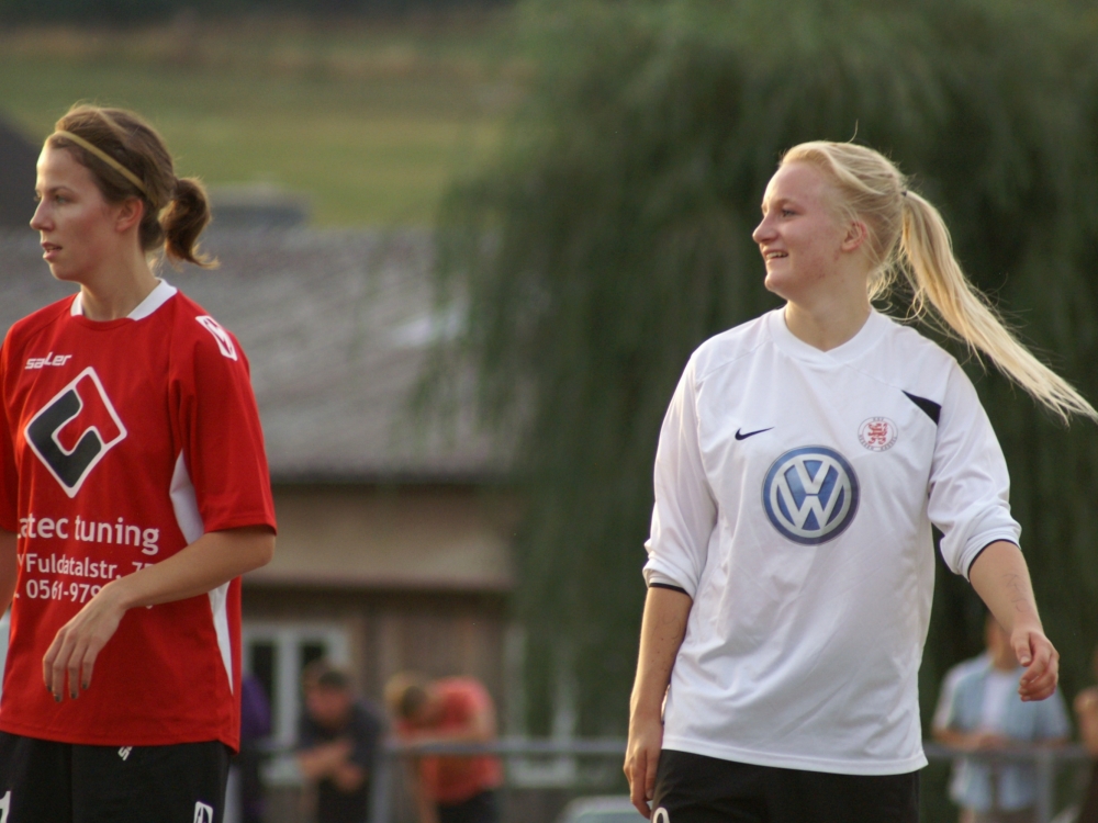 KSV Frauen - Kammerbach: Tania Bogatsch und Gegnerin