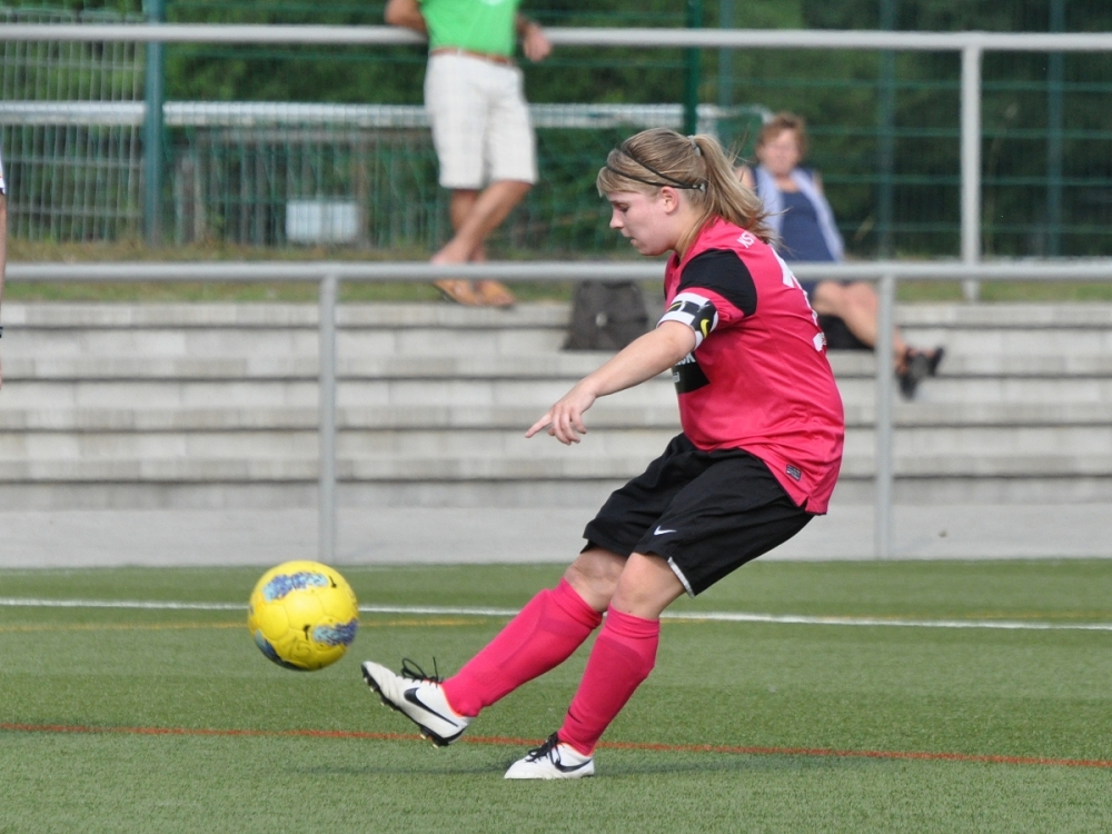 KSV Frauen - Vikt. Großenenglis: Natalie Mücke