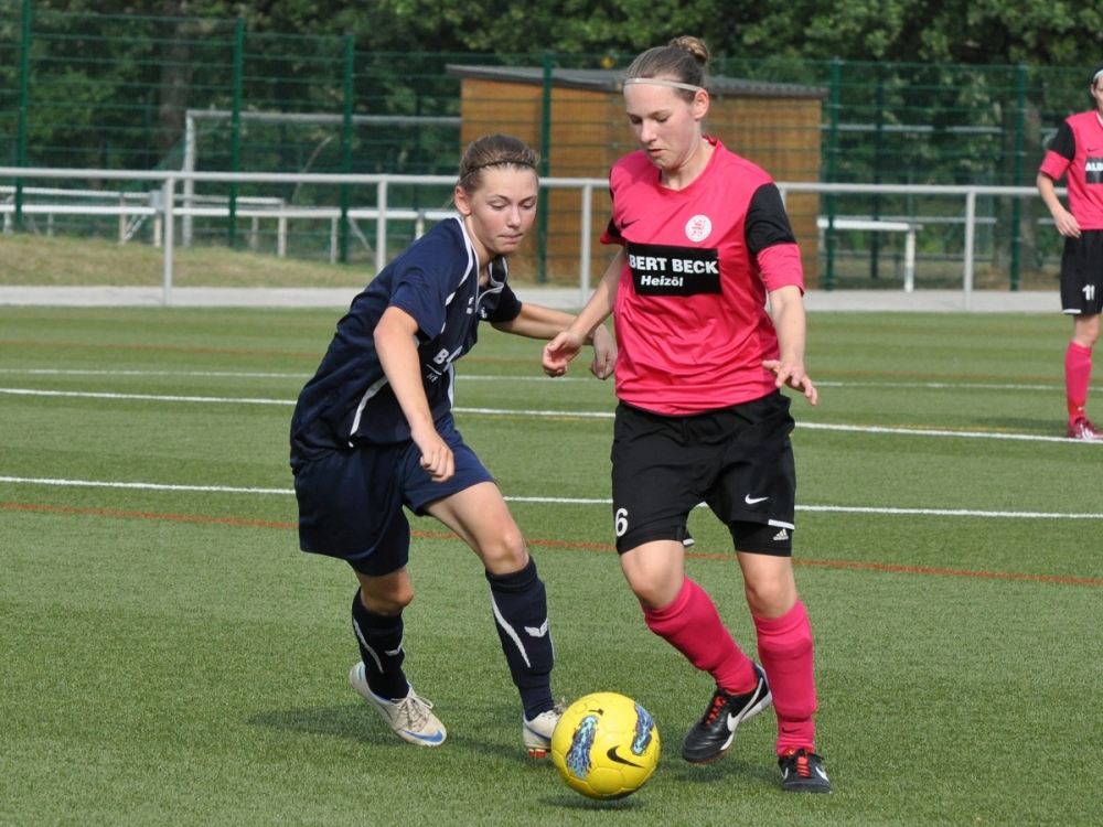 KSV Frauen - Vikt. Großenenglis: Laura Wickert