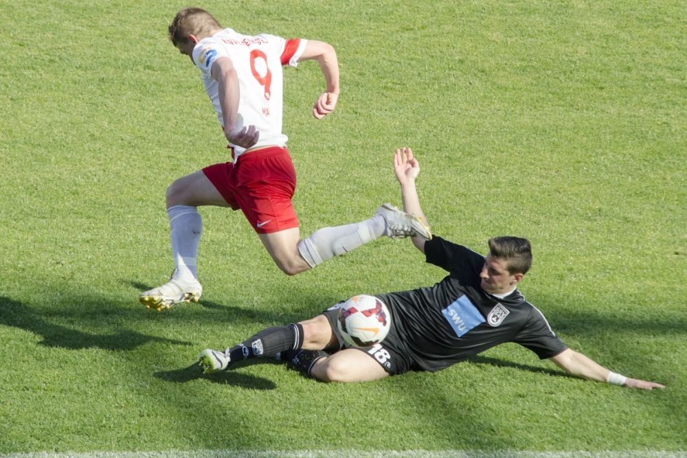 KSV Hessen - SSV Ulm 1846 Fussball: Andreas Mayer