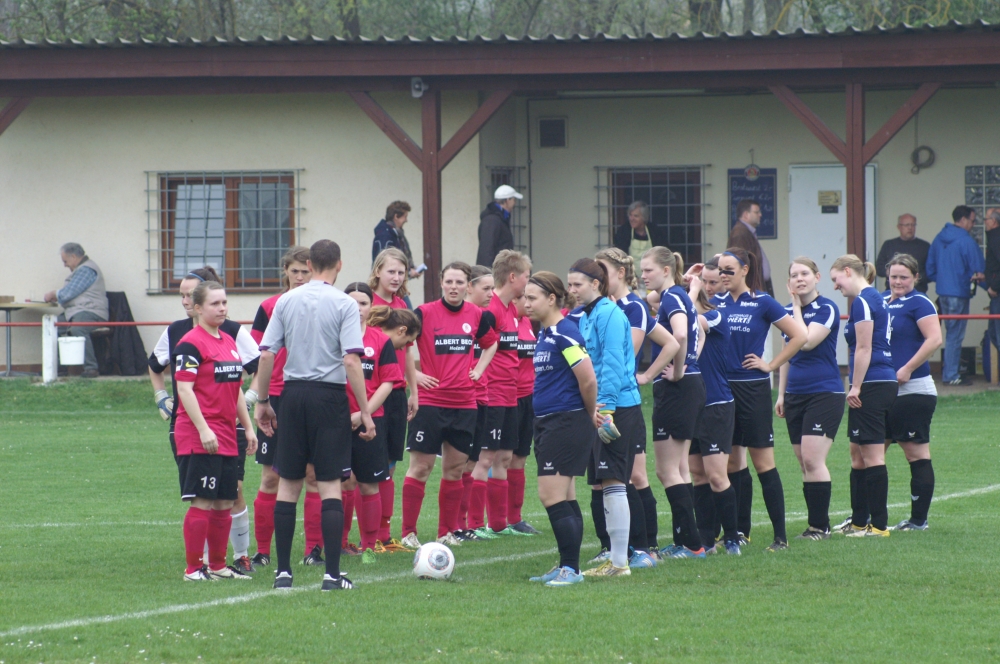 SG Anraff/Giflitz/Fried. - KSV Hessen Kassel Frauen: Vorm Anpfiff