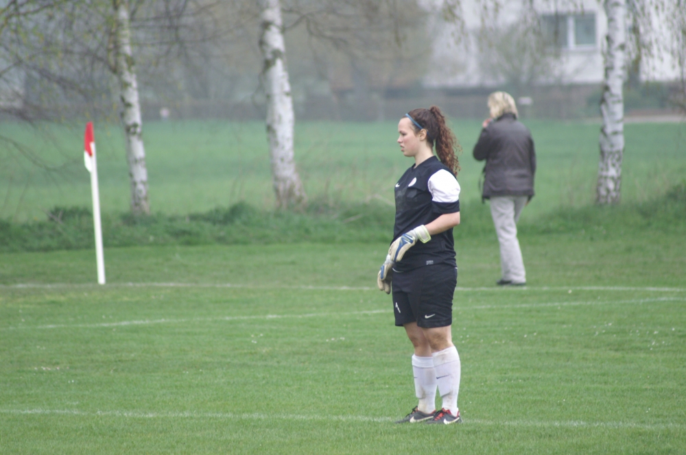 SG Anraff/Giflitz/Fried. - KSV Hessen Kassel Frauen: Loreta Beqa