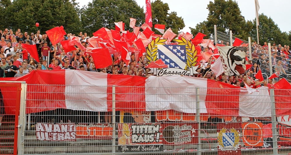 Auswärtsblock, Fans vom KSV Hessen Kassel