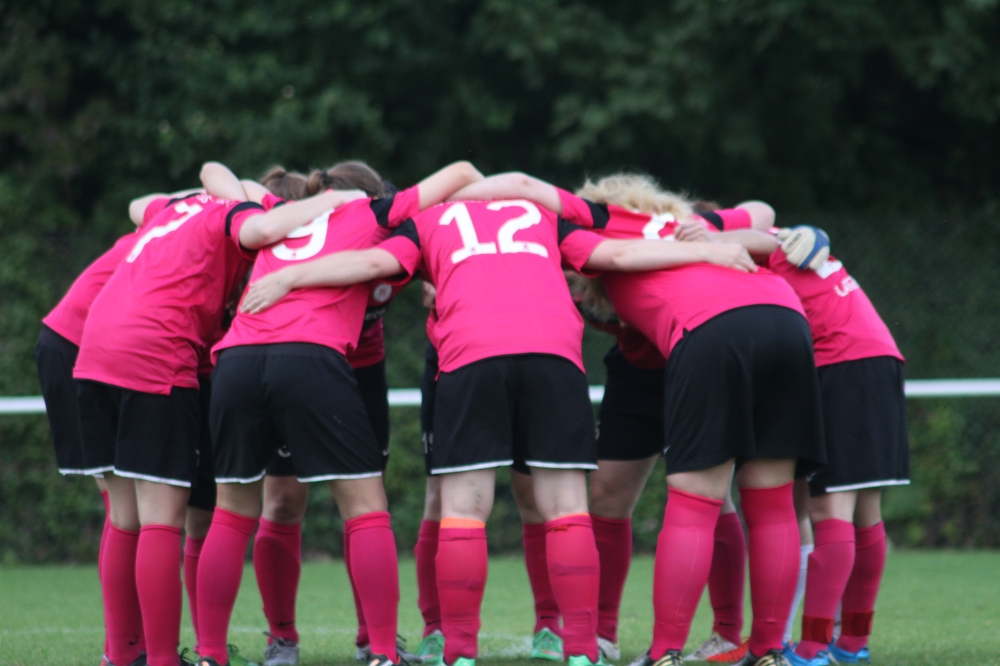 KSV Hessen Frauen - Vikt. Grossenenglis: Mannschaftskreis