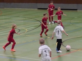 U9 beim Weihnachtscup