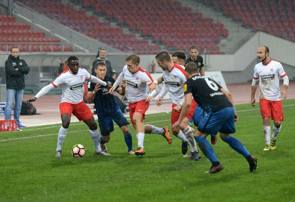 KSV Hessen Kassel, 1. FC Saarbrücken, Endstand 0:0, Cabrel Mendy, Sergej Schmik, Tobias Damm, Sergej Evljuskin