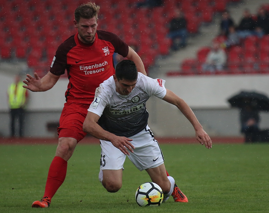 Sebastian Schmeer im Spiel KSV - SV Elversberg