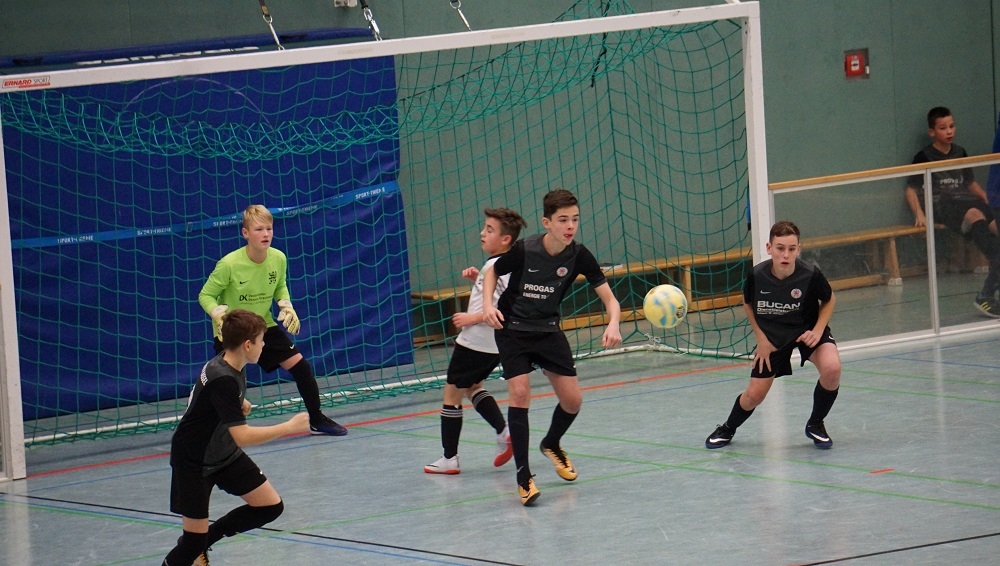U12/13 bei U13 Turnier Wolfenbüttel