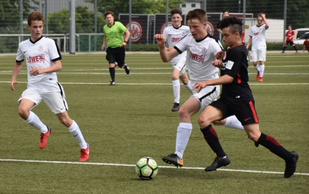 E. Frankfurt U14 - U15