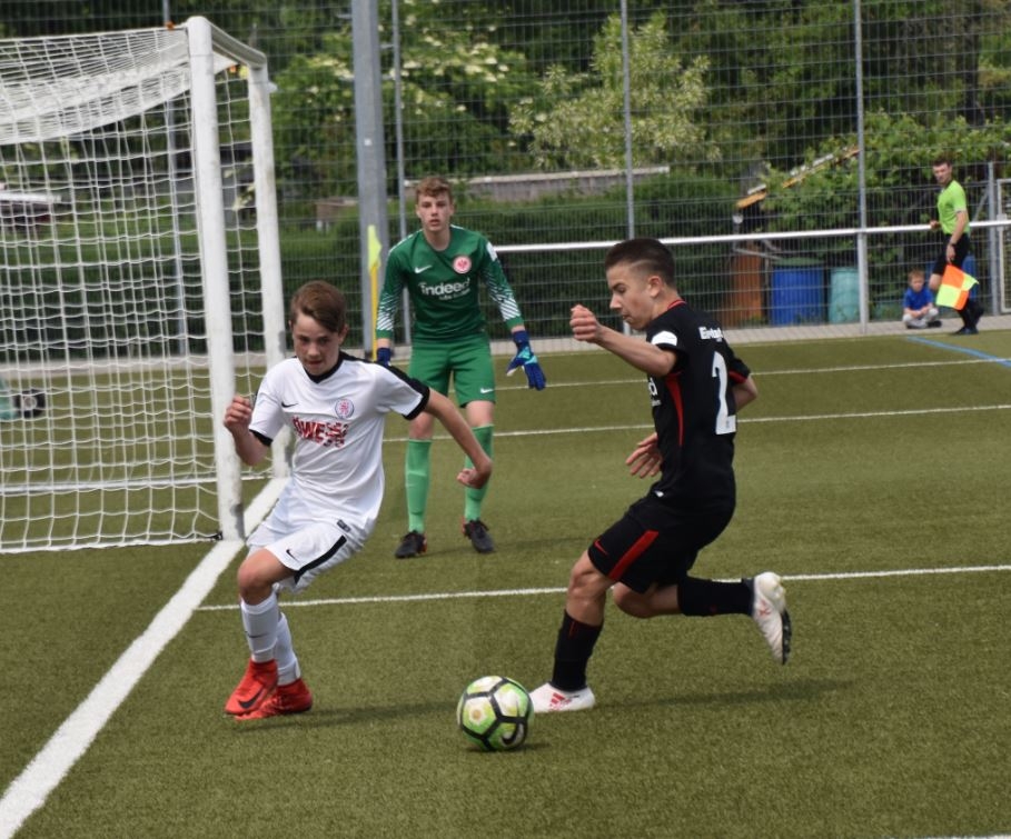 E. Frankfurt U14 - U15