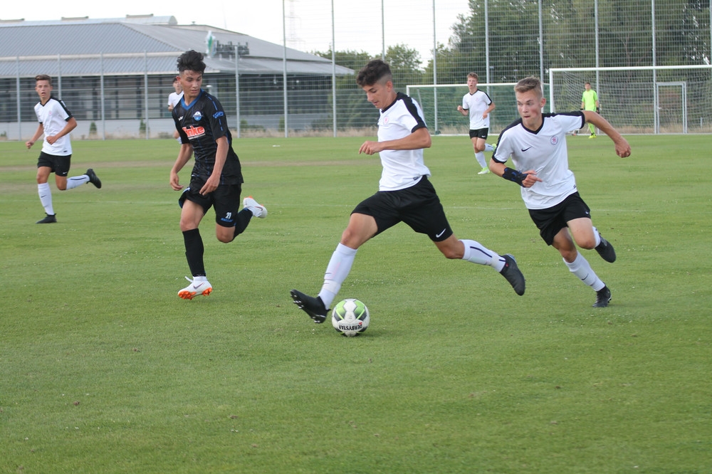 Paderborn gegen U17