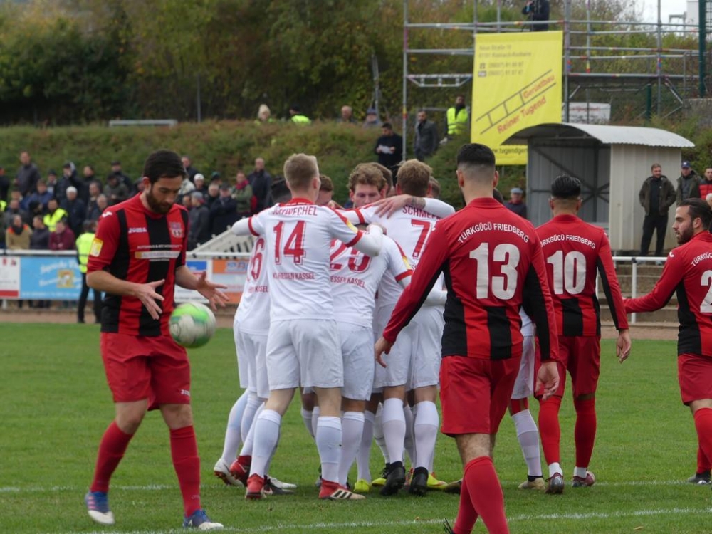 Türk Gücu Friedberg - KSV Hessen Kassel: Jubel