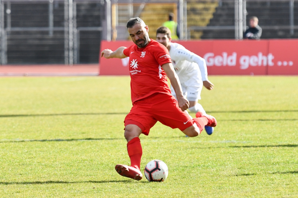 Lotto Hessenliga 2018/2019, KSV Hessen Kassel, FC Giessen, Endstand 0:0, Mahir Saglik (KSV Hessen Kassel)