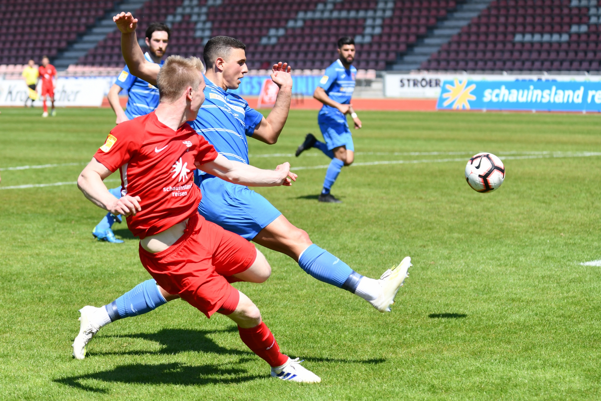 Lotto Hessenliga 2018/2019, KSV Hessen Kassel, Türk Gücü Friedberg, Endstand 4:0, Brian Schwechel (KSV Hessen Kassel)