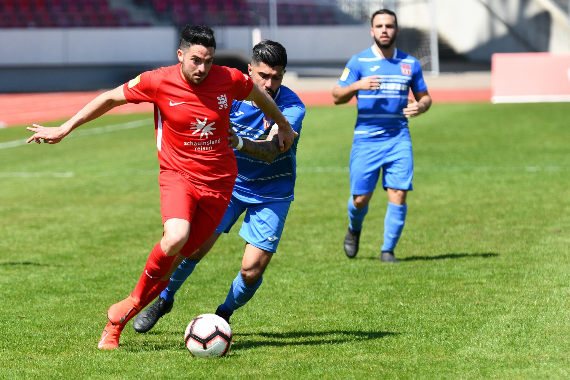 Lotto Hessenliga 2018/2019, KSV Hessen Kassel, Türk Gücü Friedberg, Endstand 4:0, Adrian Bravo Sanchez (KSV Hessen Kassel)