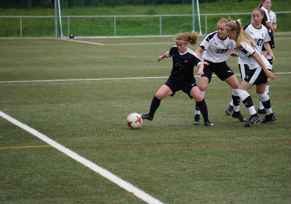 B Mädchen - 1 FFC Frankfurt (Pokal)