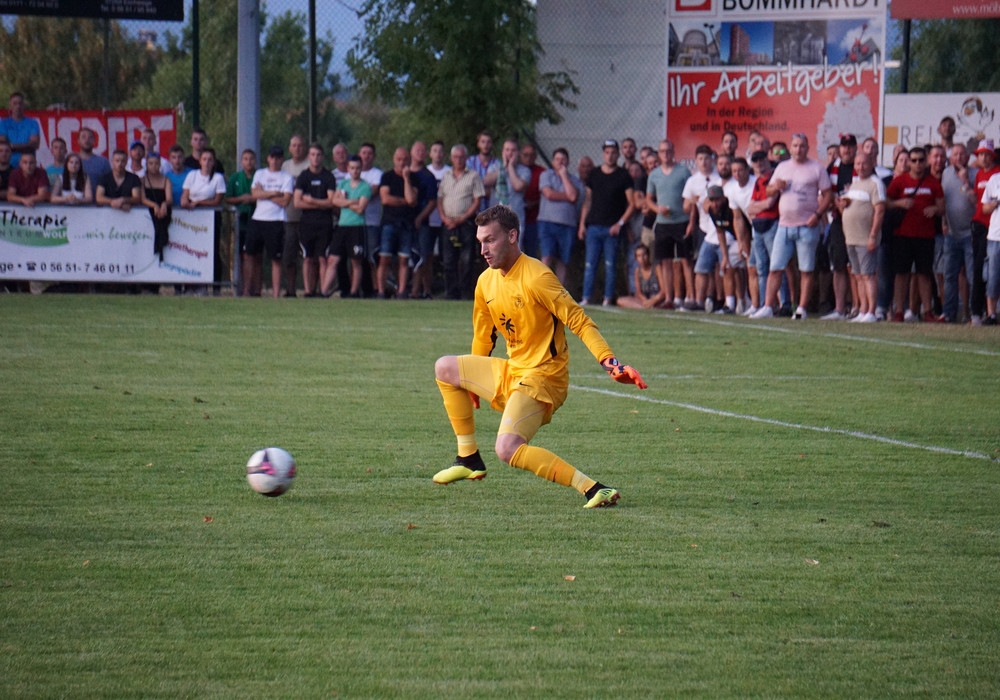 Adler Weidenhausen . KSV Hessen Kassel