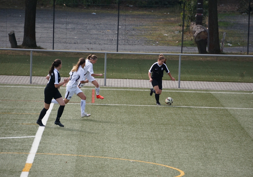 KSV Hessen Kassel - Eintracht Frankfurt