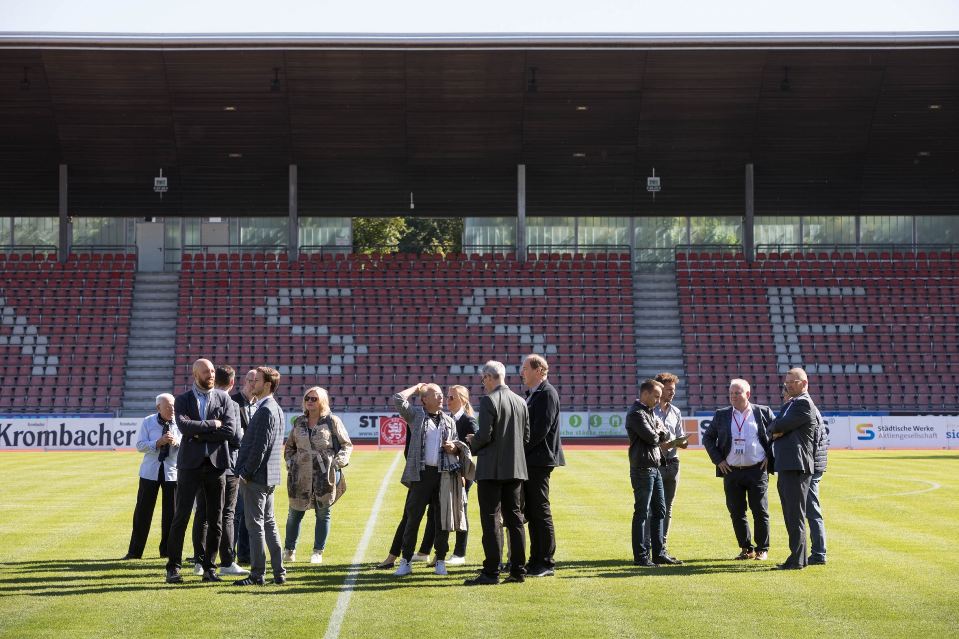 Am Samstag, den 21.09.2019 findet das gemeinsame Netzwerktreffen von deENet, MoWiN.net und dem IT Netzwerk beim KSV Hessen Kassel im Auestadion statt.