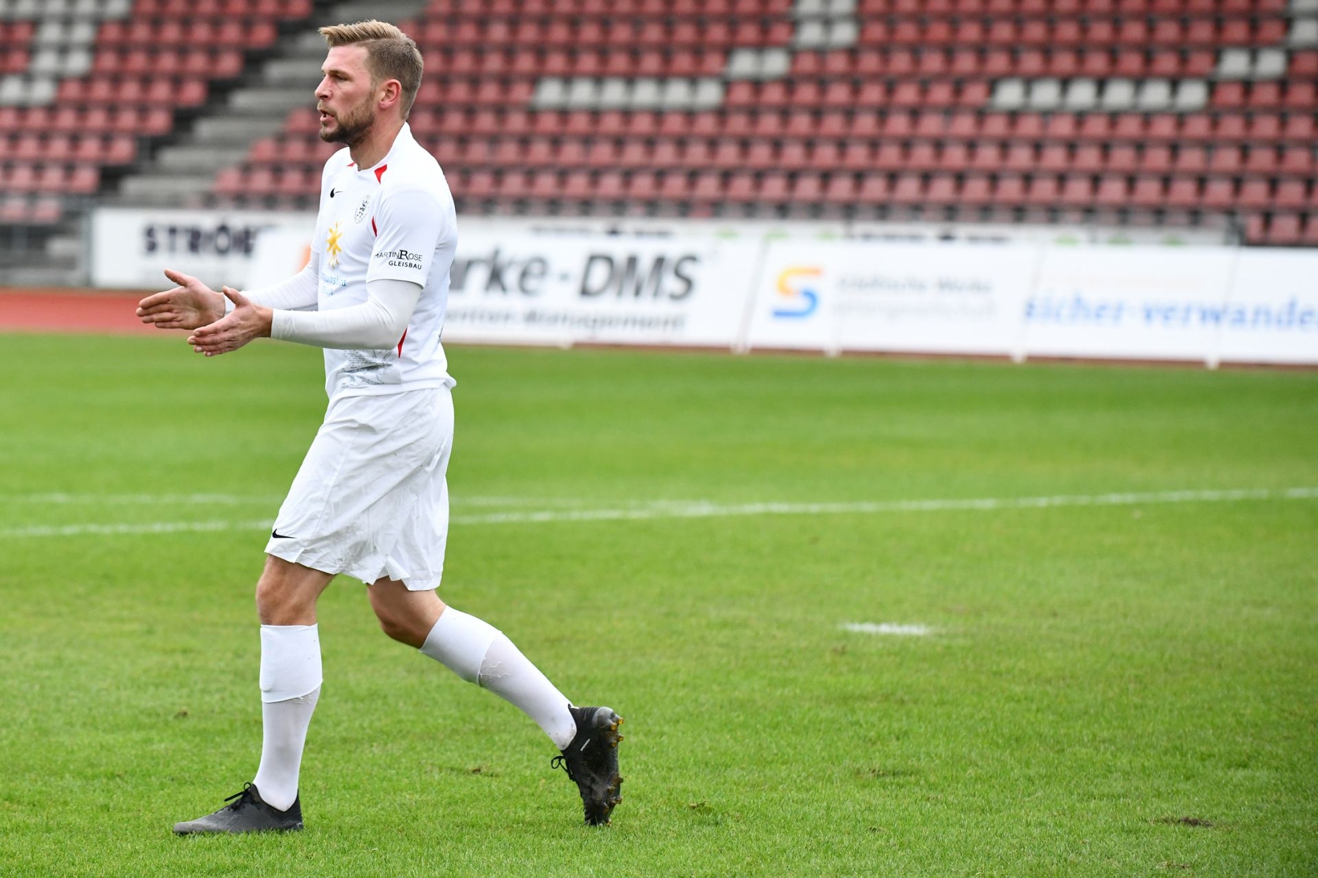 KSV Hessen Kassel, Rot-Weiss Walldorf, Endstand 4:0, Sebastian Schmeer (KSV Hessen Kassel)