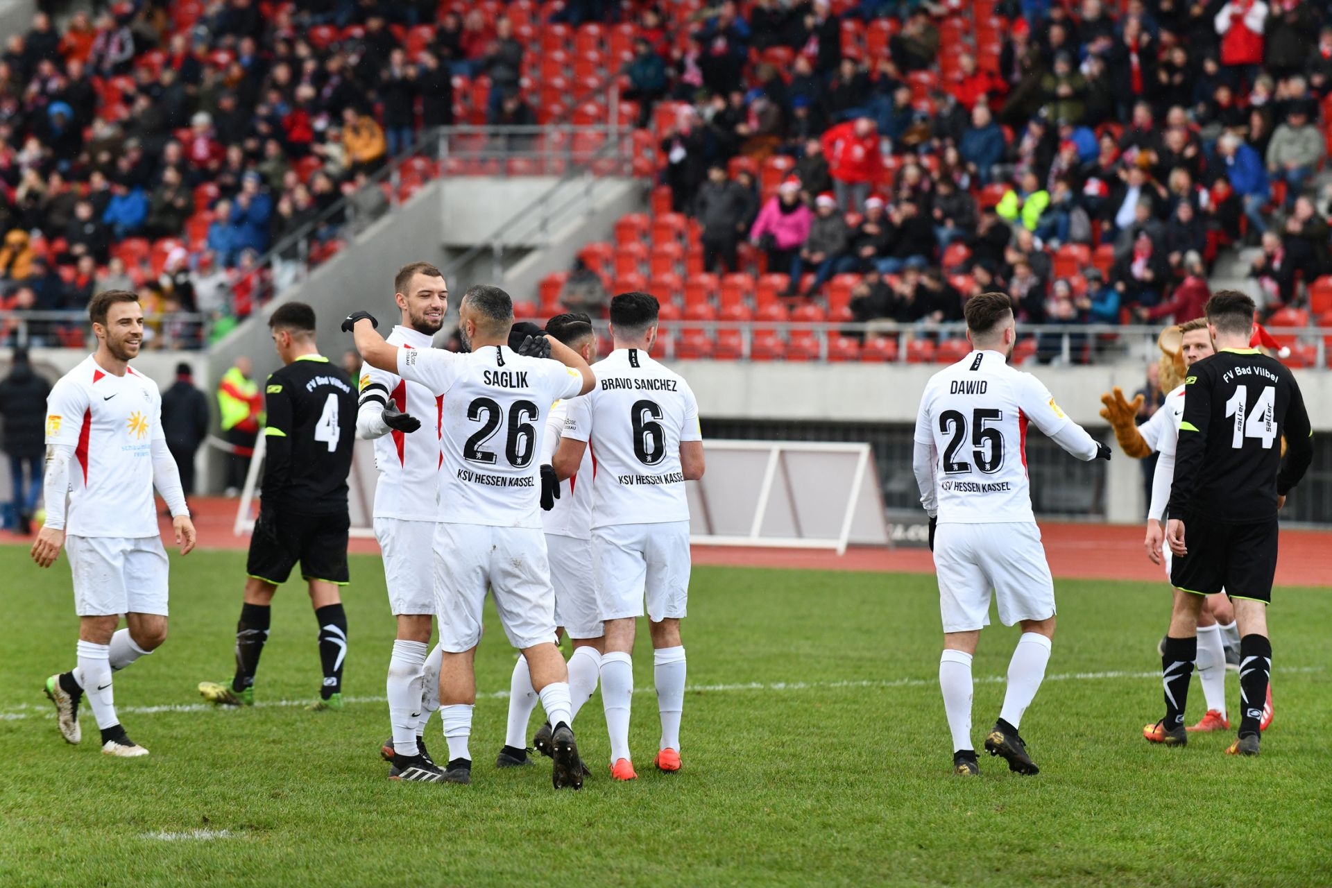 Lotto Hessenliga 2019/2020, KSV Hessen Kassel, FV Bad Vilbel, Endstand 6:1, Jubel zum 4:0