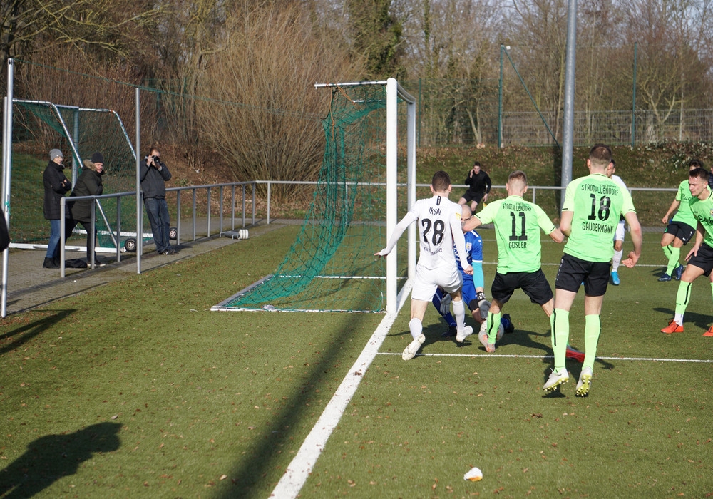 KSV Hessen Kassel - Eintracht Stadtallendorf