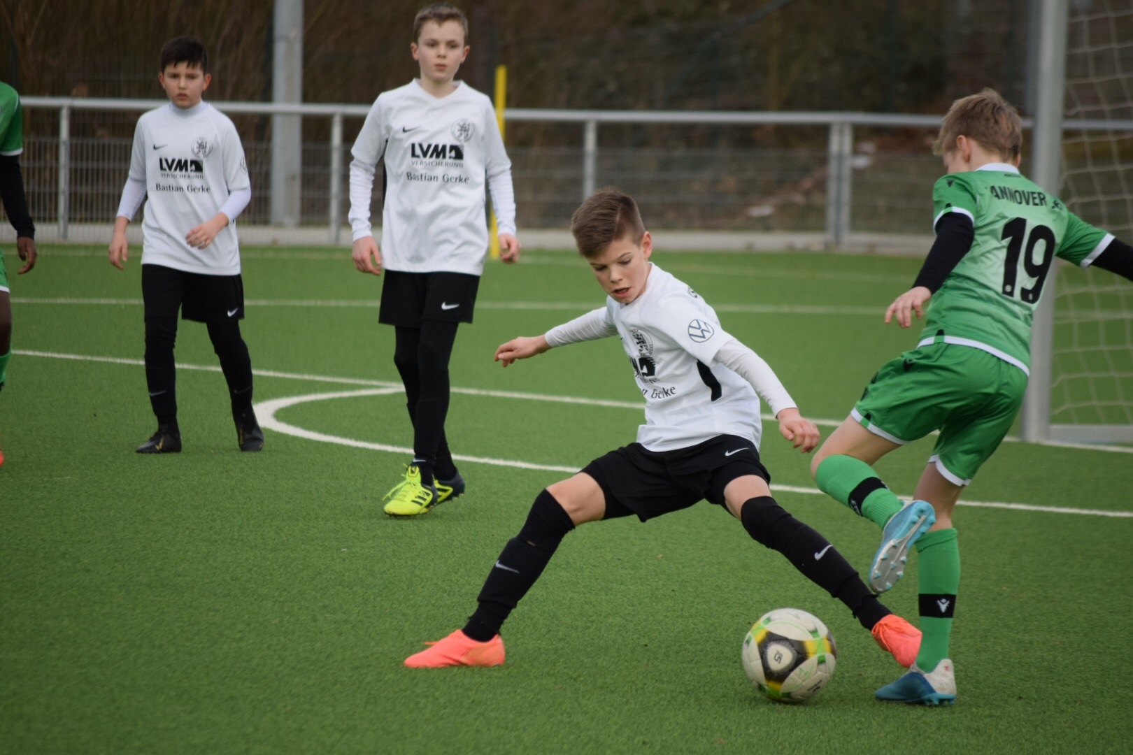 U12 Leistungsvergleich Feld