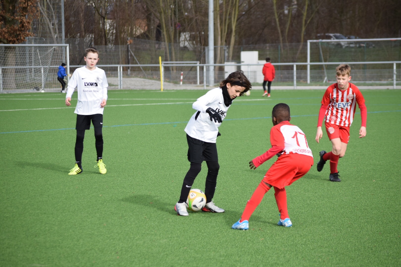 U12 Leistungsvergleich Feld