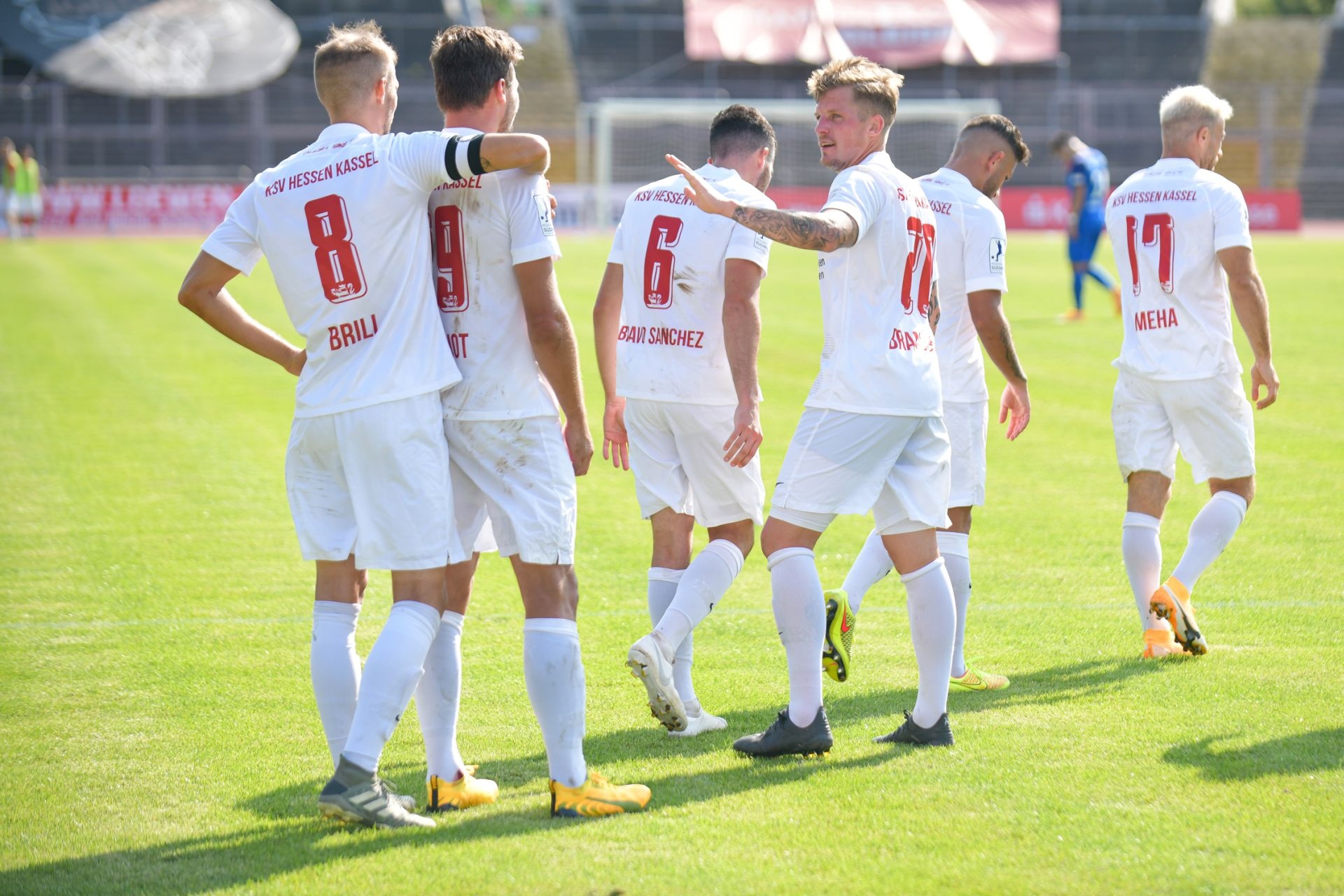 Regionalliga Südwest 2020/21, KSV Hessen Kassel, TSV Schott Mainz, Endstand 2:1, Jubel zum 2:0