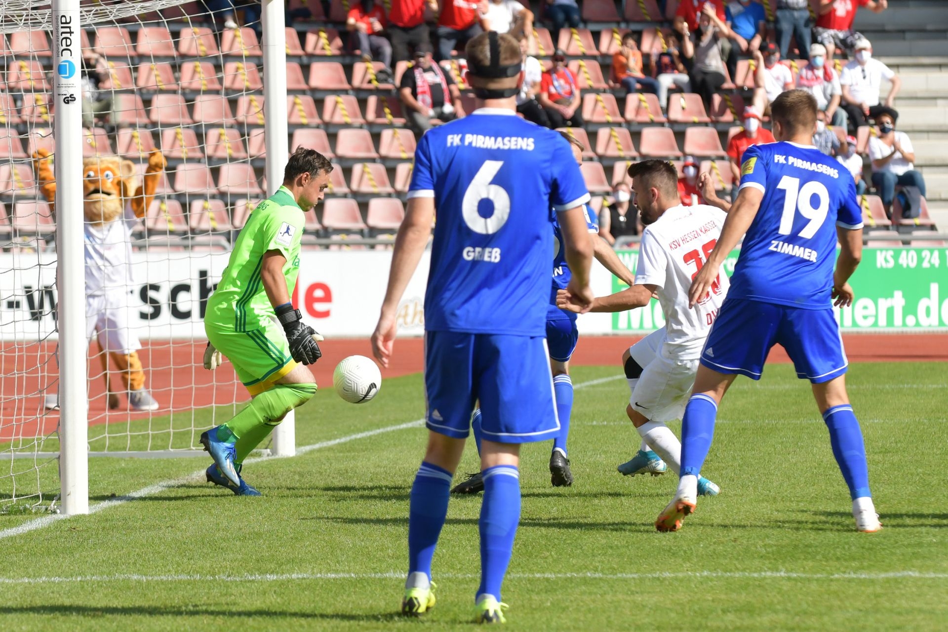 Regionalliga Südwest 2020/21, KSV Hessen Kassel, FK 03 Pirmasens, Endstand 1:1, Torschuss zum 1:1