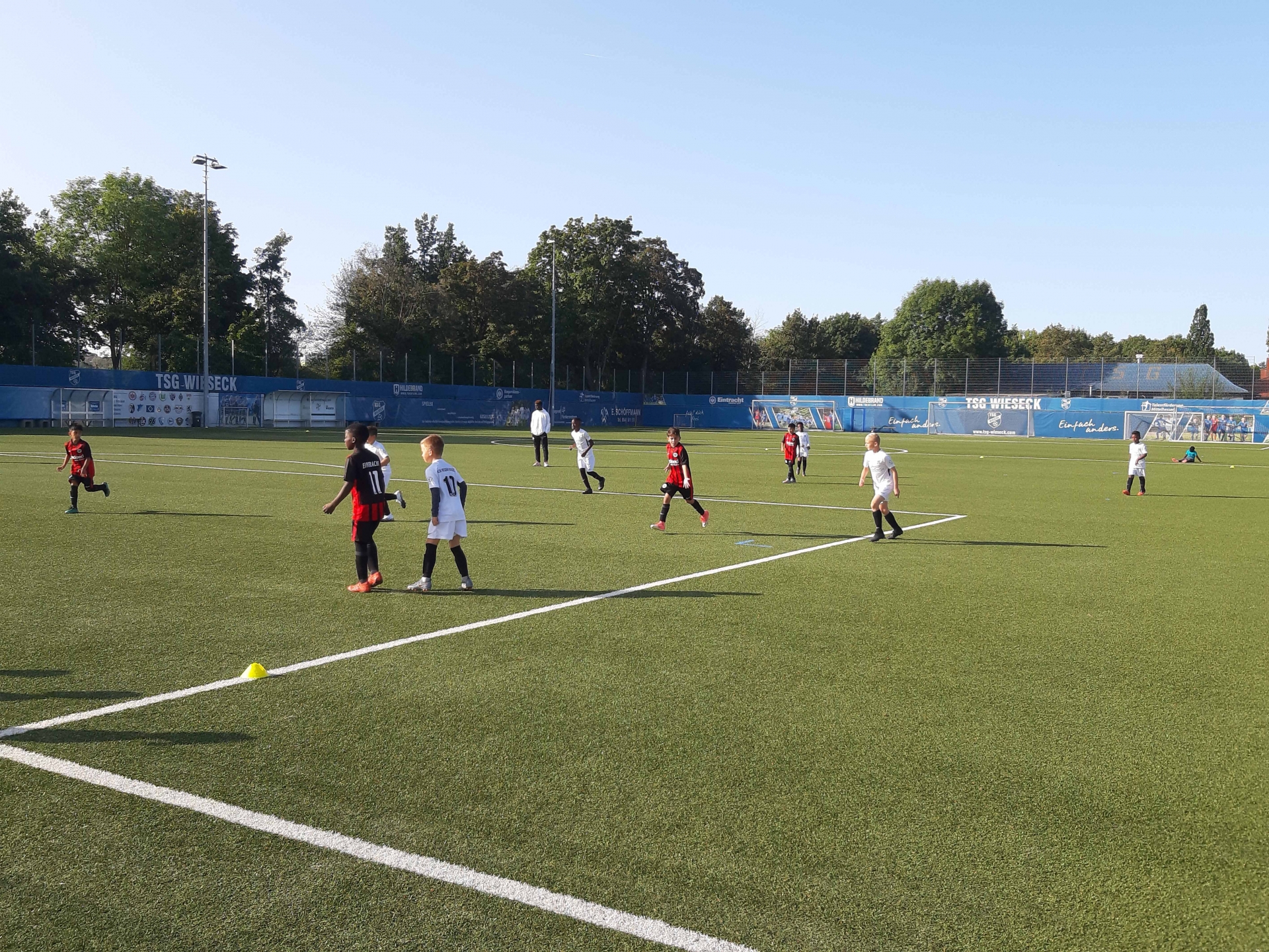 U10 rot - Eintracht Frankfurt