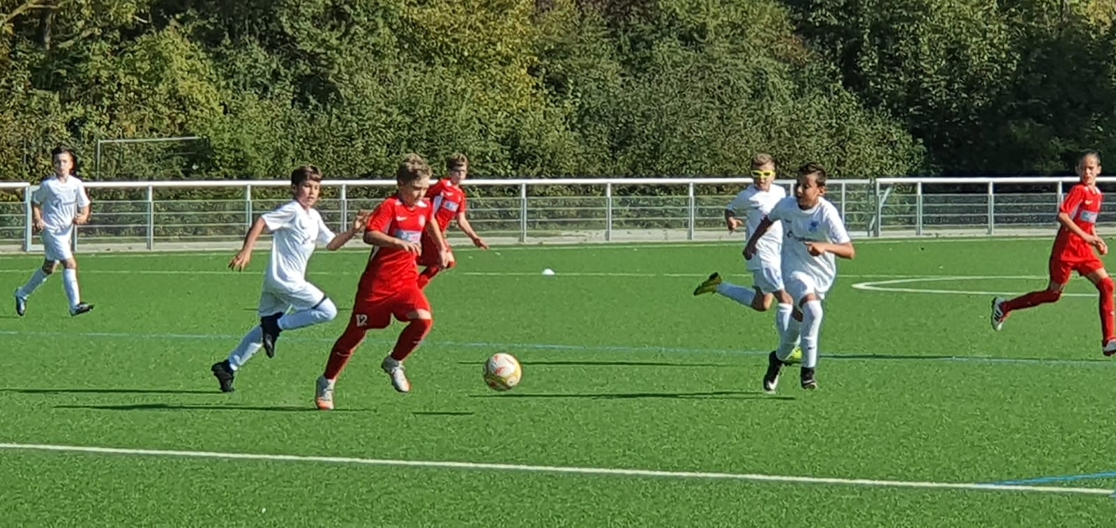 U10 weiss eigener Leistungsvergleich