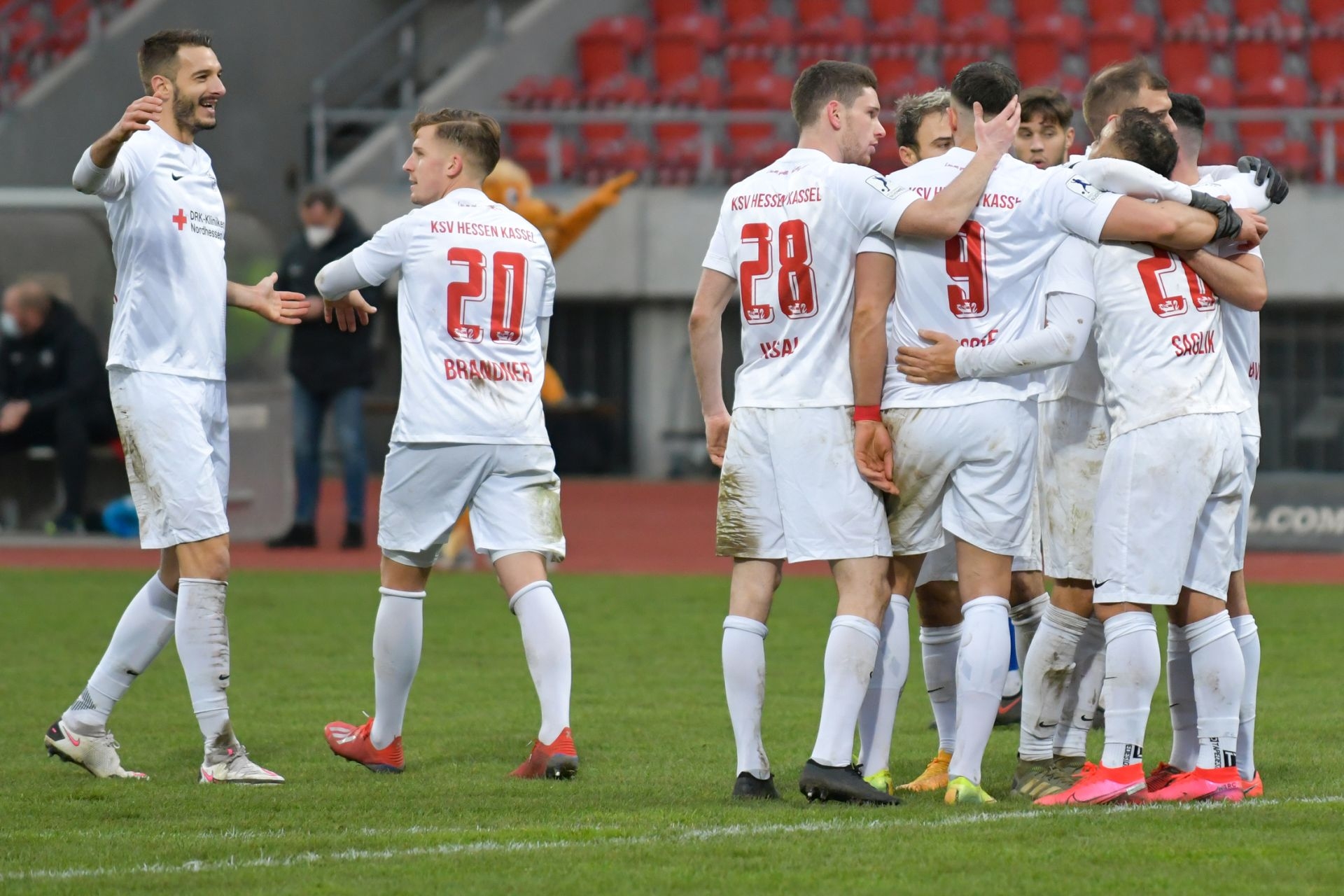 Regionalliga Südwest 2020/21, KSV Hessen Kassel, FC Bayern Alzenau, Endstand 3:0