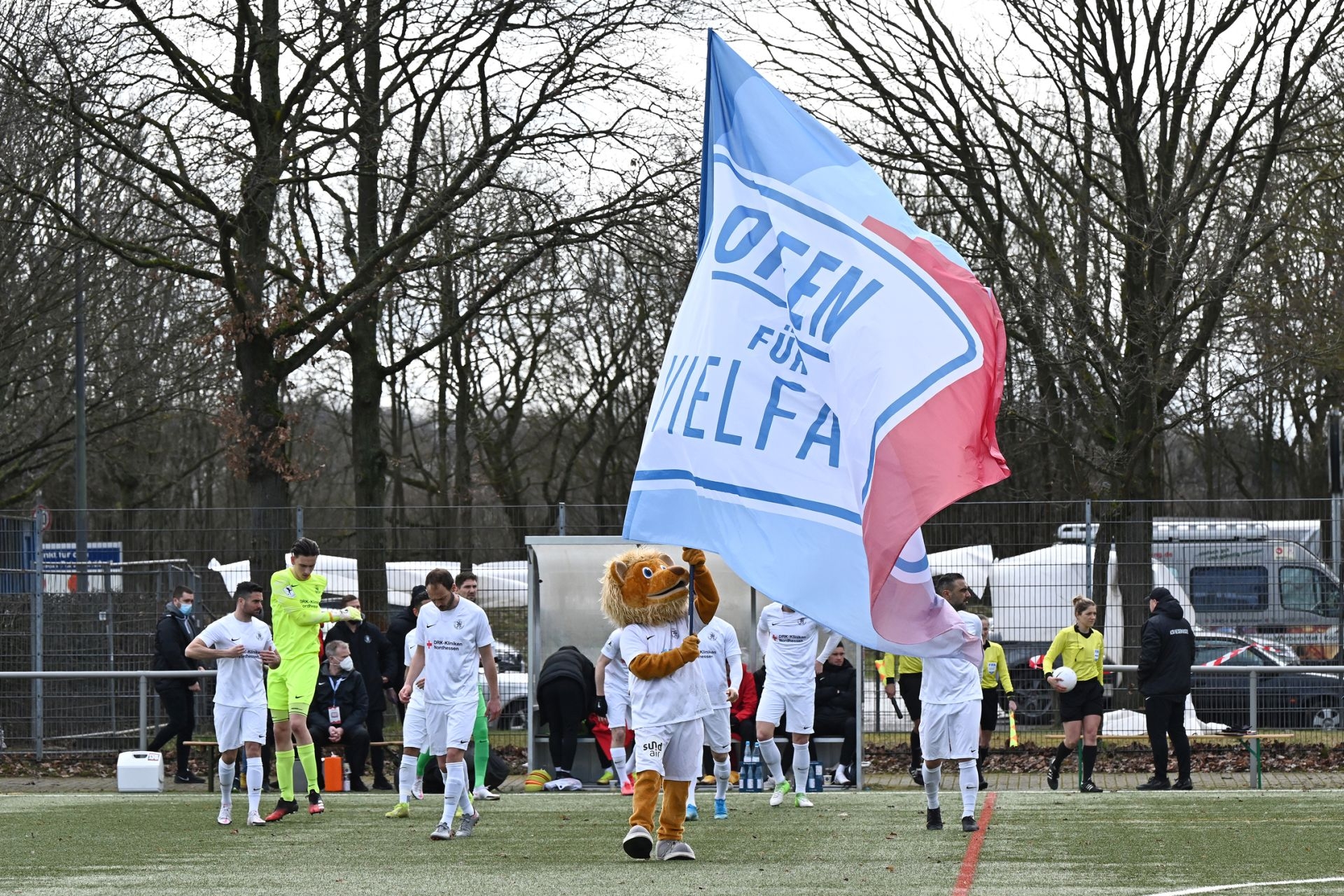 Regionalliga Südwest 2020/21, KSV Hessen Kassel, SV Elversberg, Endstand 0:2, Totti, Offen für Vielfalt, WeDriveDiversity