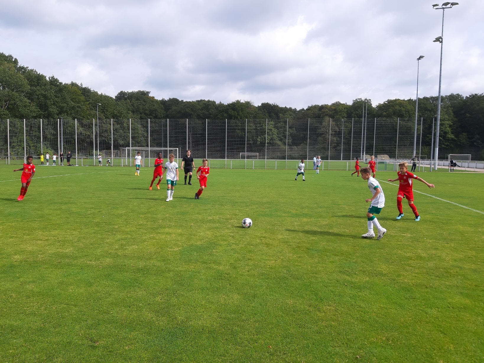 U11 rot Leistungsvergleich Hannover