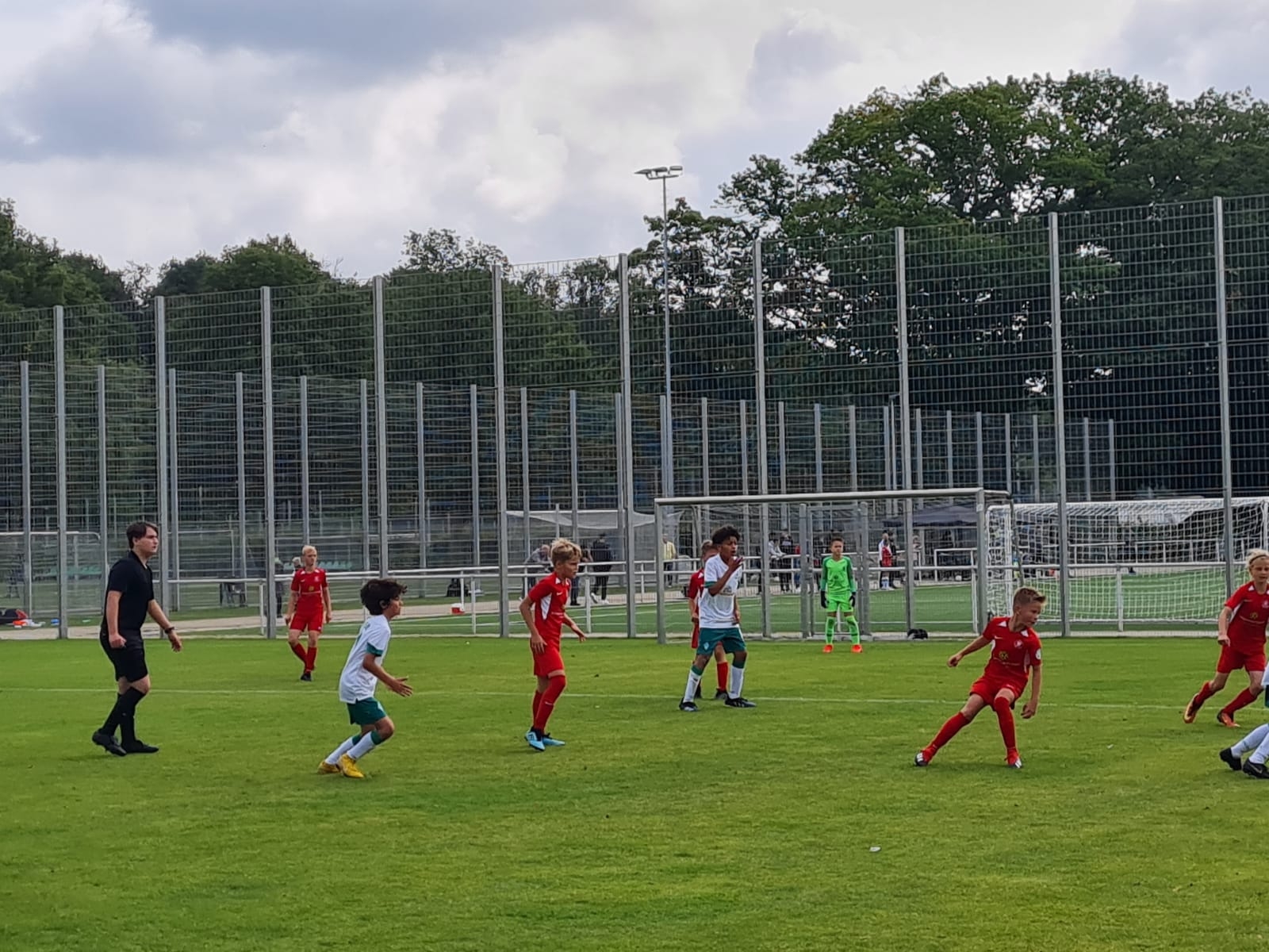 U11 rot Leistungsvergleich Hannover