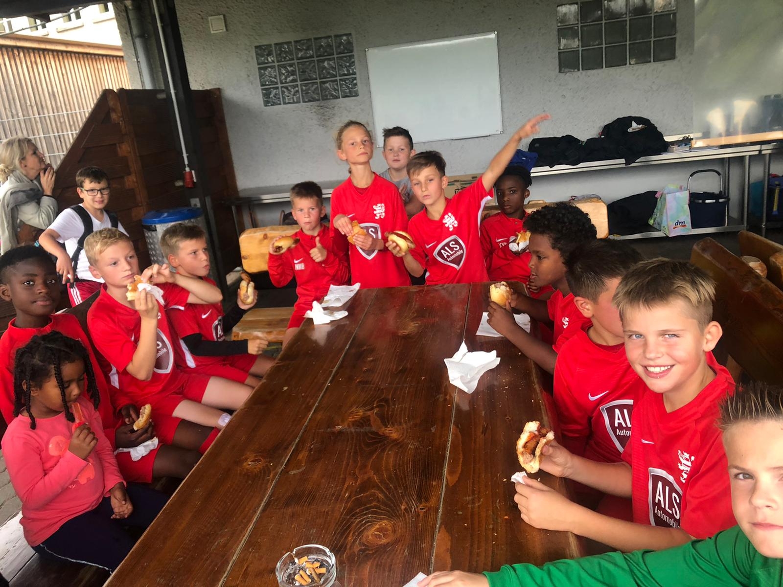 U11 rot eigener Leistungsvergleich 031021