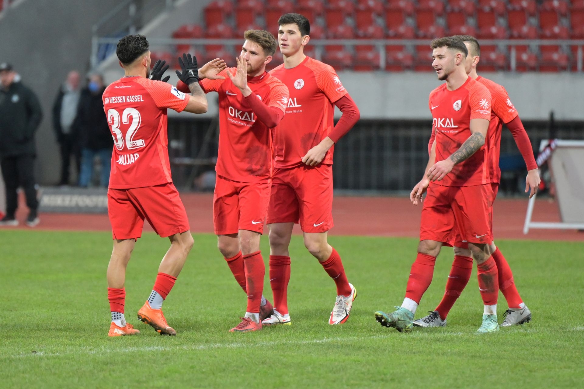 Regionalliga Südwest, Saison 2021/22, KSV Hessen Kassel, SG Sonnenhof Grossaspach, Endstand 4:0, Jubel zum 4:0