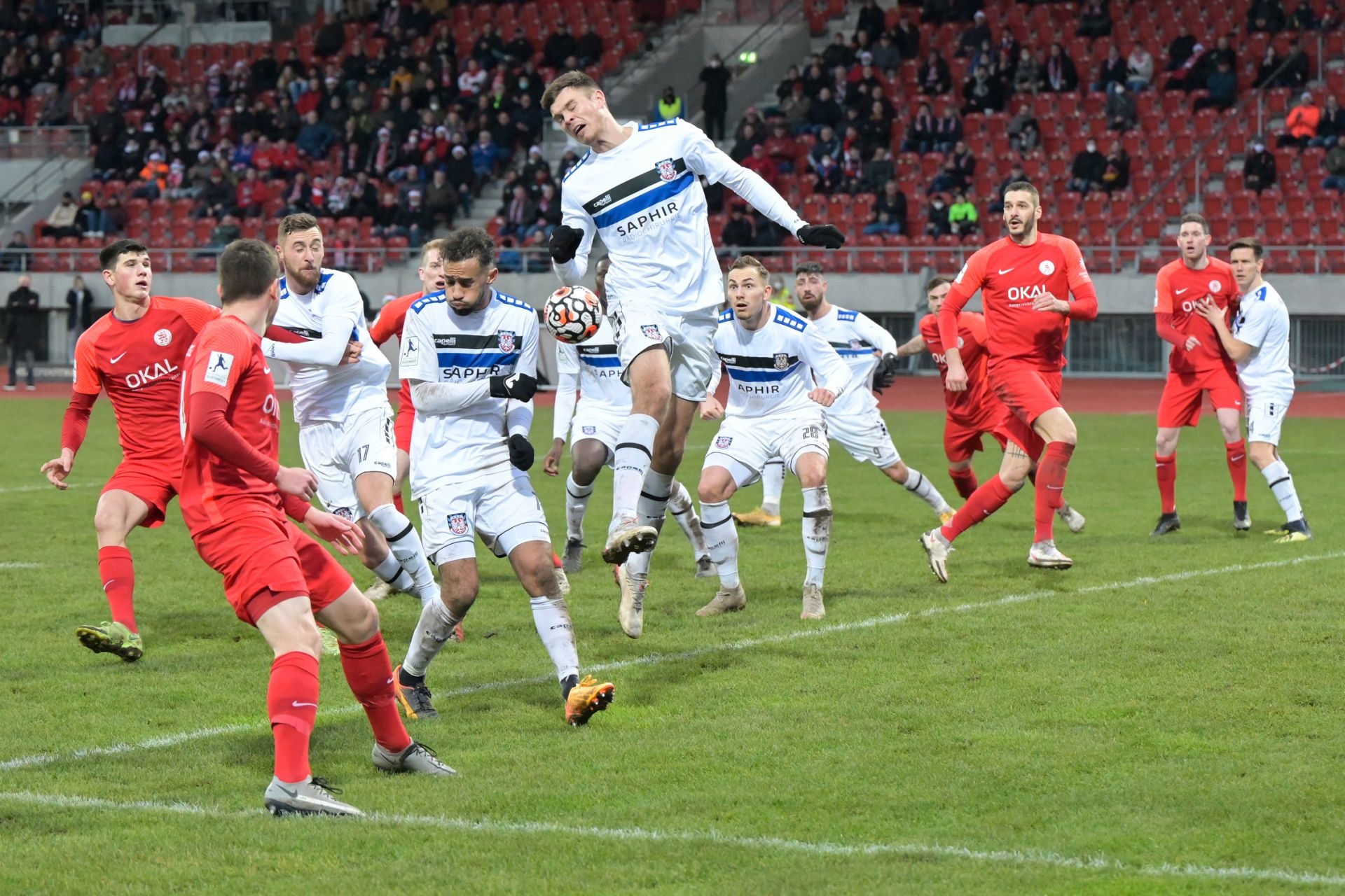 Regionalliga Sï¿½dwest, Saison 2021/22, KSV Hessen Kassel, FSV Frankfurt, Endstand 0:0, Flotho, Nennhuber