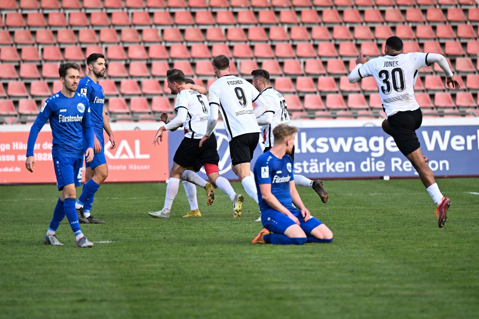 Saison 2022/23, Spieltag 2, KSV Hessen Kassel, Bahlinger SC, Endstand 3:2