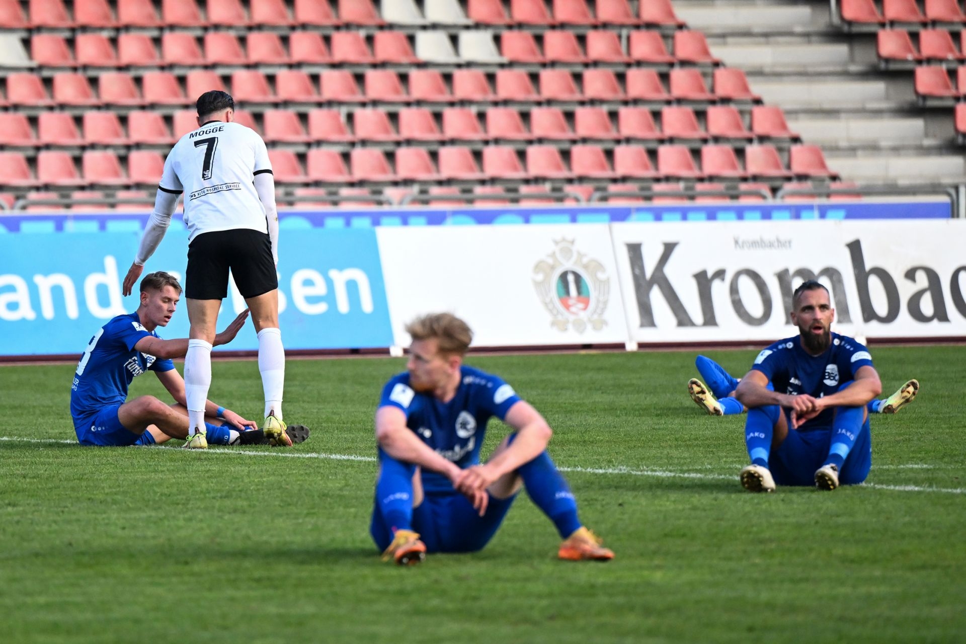 Saison 2022/23, Spieltag 2, KSV Hessen Kassel, Bahlinger SC, Endstand 3:2