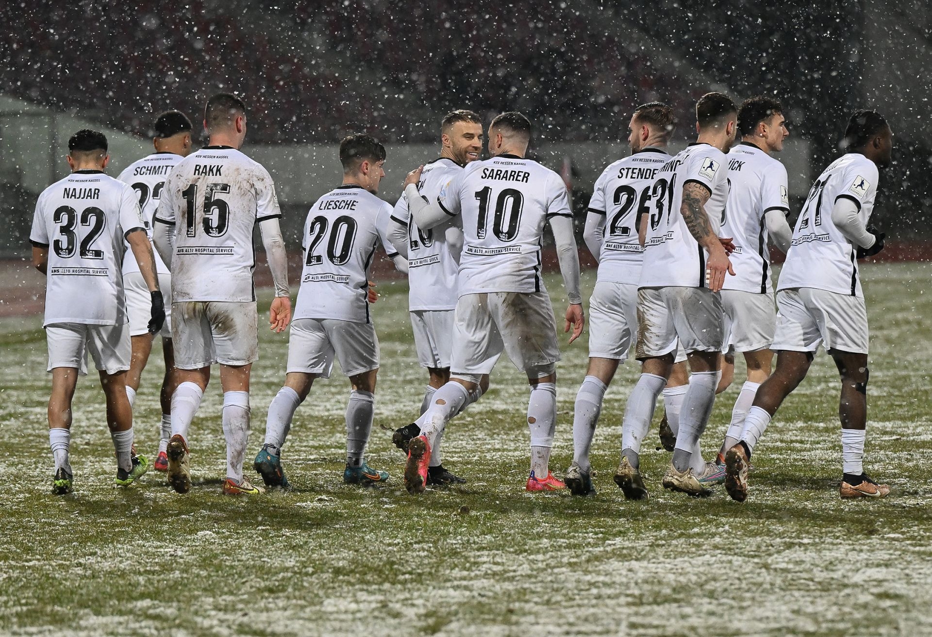 Saison 2022/23, KSV Hessen Kassel, TSG Hoffenheim 1899 II, Endstand 1:1, Mannschaft, Jubel