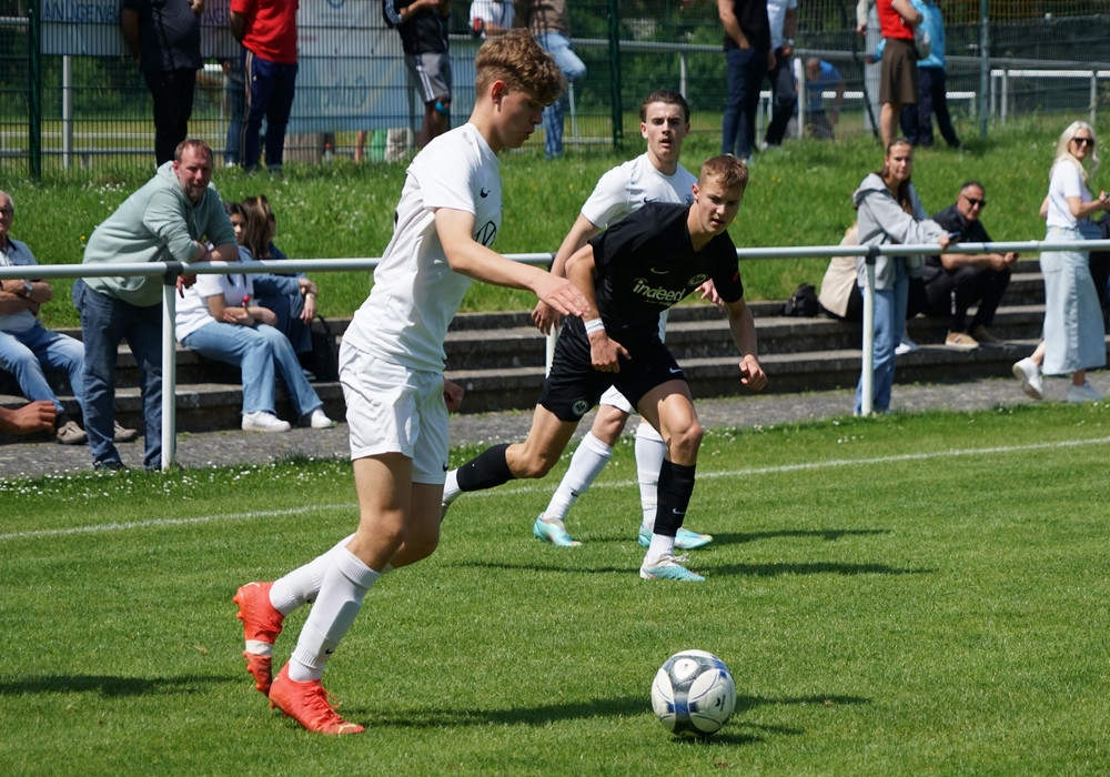 U17 - Eintracht Frankfurt U16