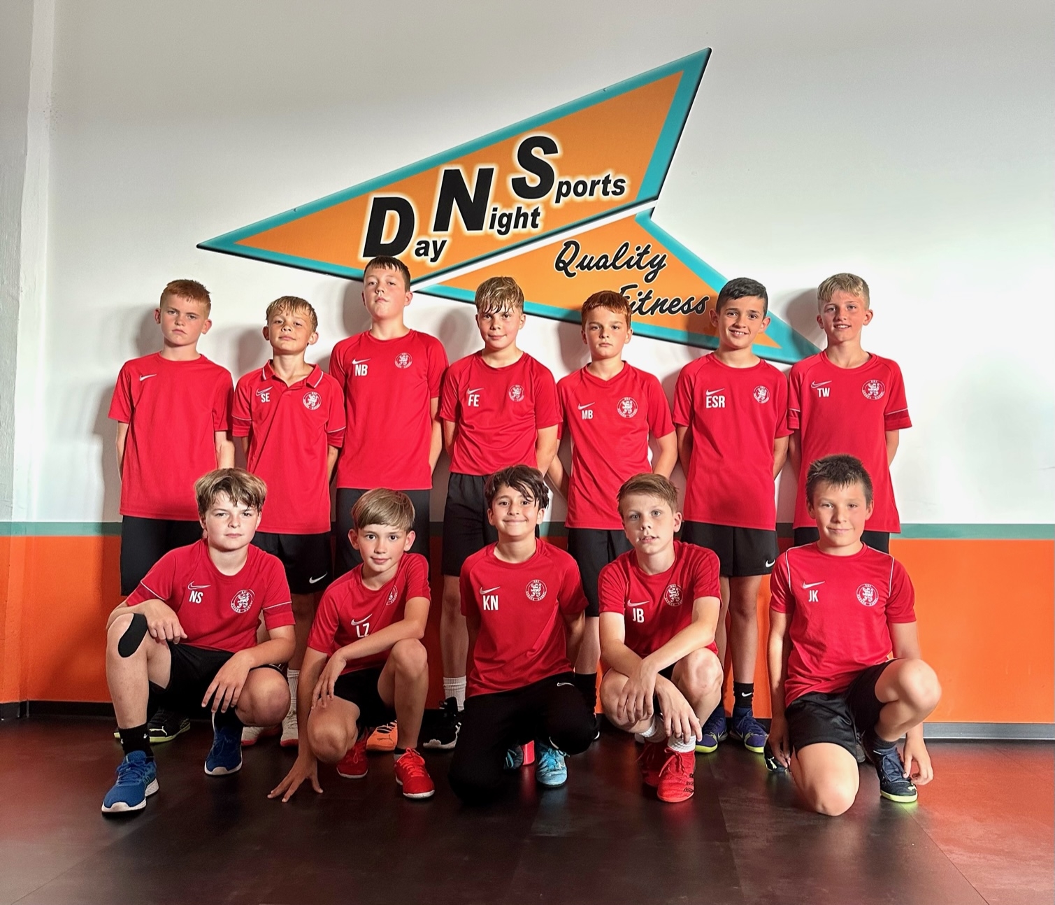 U11 trainiert in DNS Day Night Sports