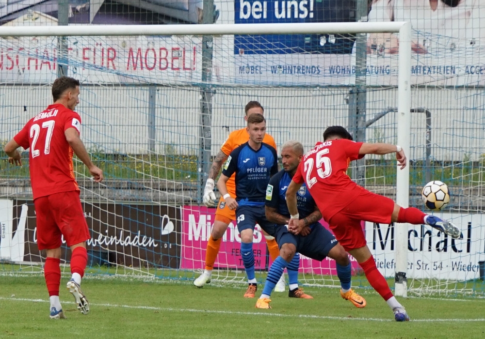 SC Wiedenbrück - KSV Hessen Kassel