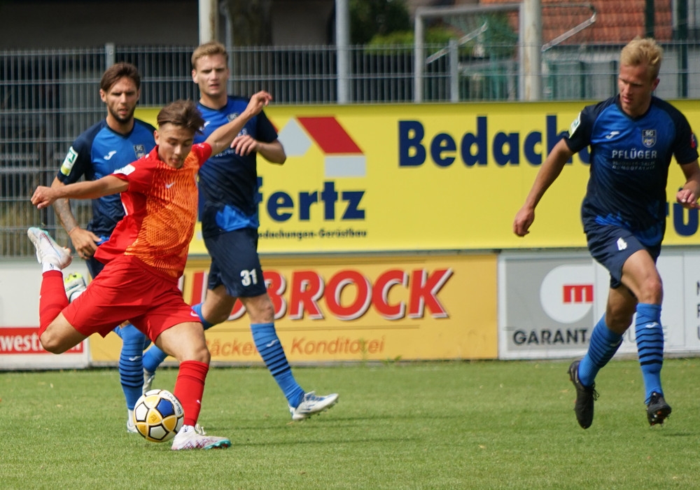 SC Wiedenbrück - KSV Hessen Kassel: Muhammed Bejdic